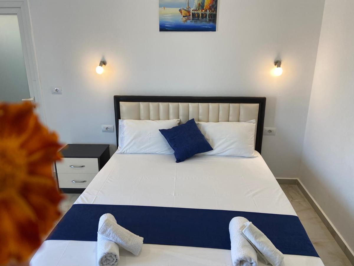 Villa Center Ksamil Exteriör bild