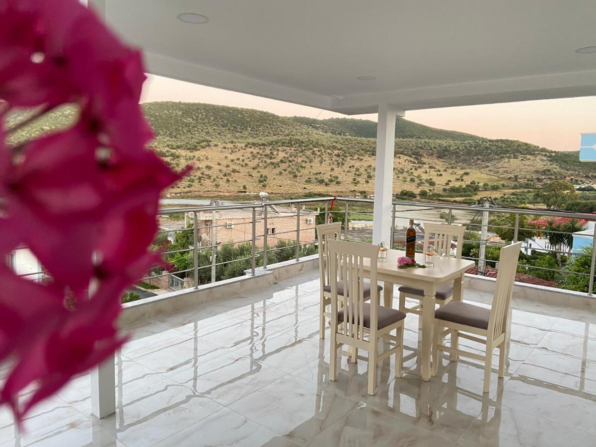 Villa Center Ksamil Exteriör bild