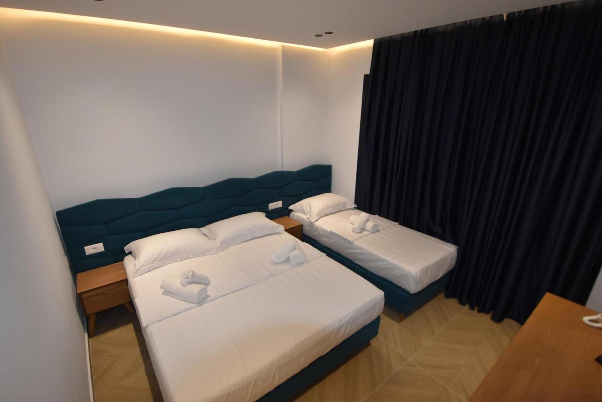 Villa Center Ksamil Exteriör bild