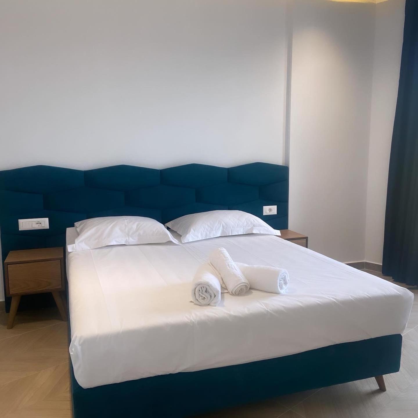 Villa Center Ksamil Exteriör bild
